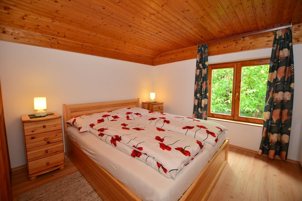 Viragoskert Apartman Heviz Exterior photo